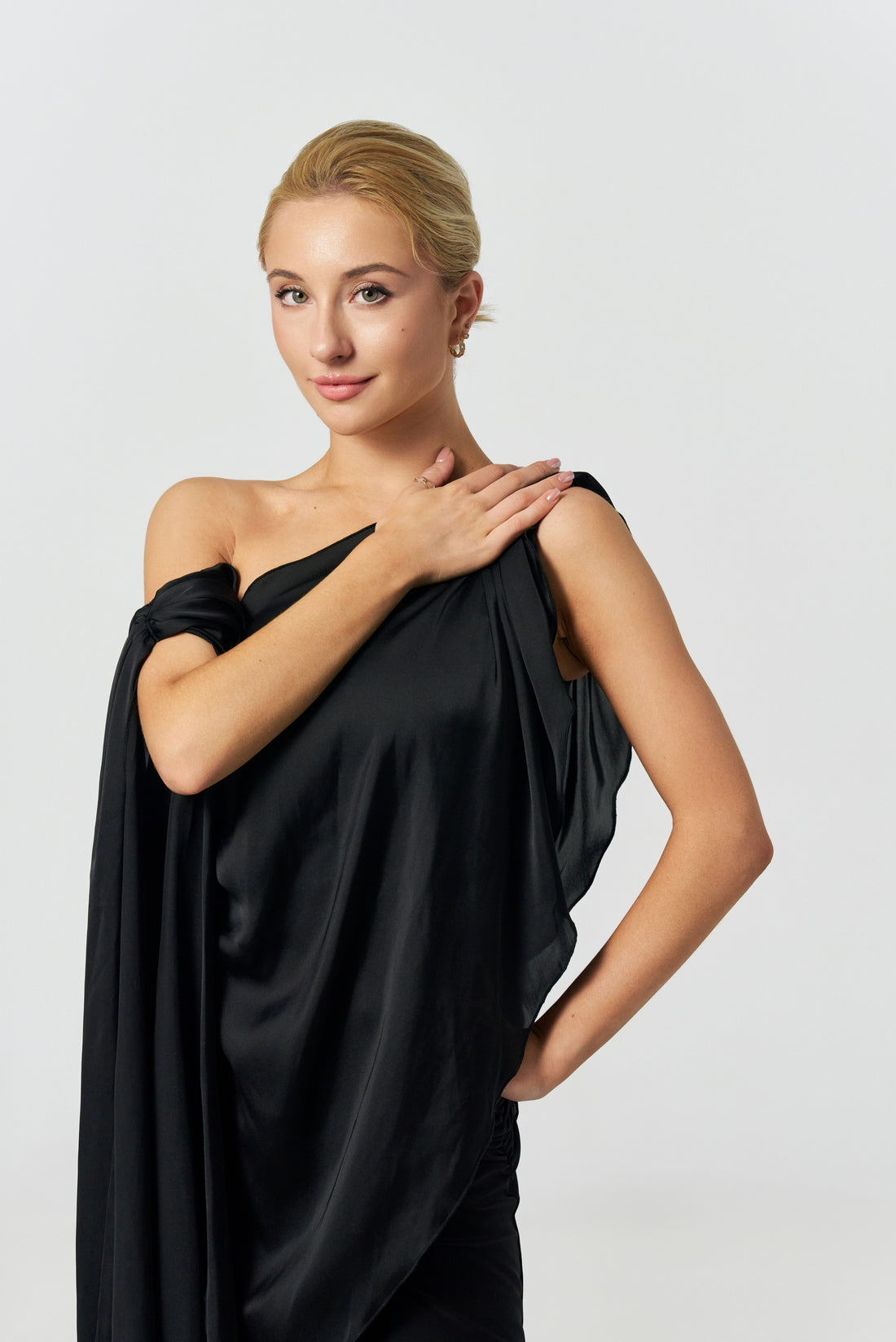 Black Flowy Asymmetric Off-Shoulder Standard Practice Bodysuit